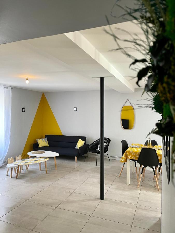 Le Petit Jardinet De Apartment Tarare